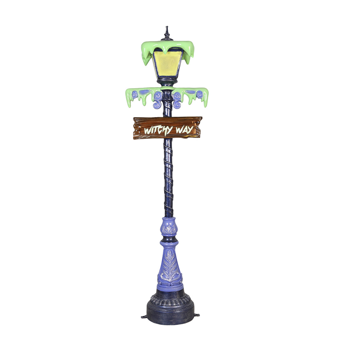 SLIMED WITCH LAMP POST