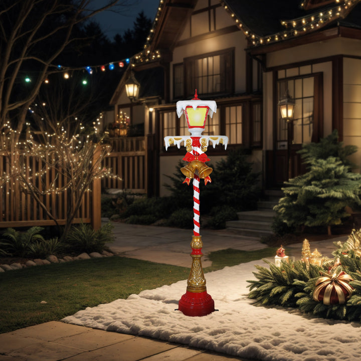 Lamp Post With Lights