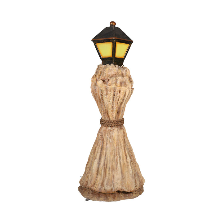HAY LAMP POST