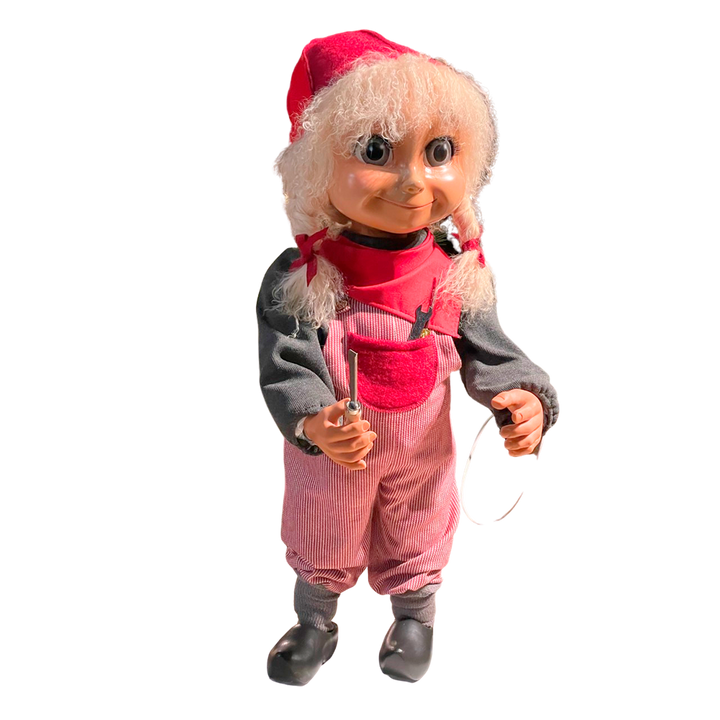 Tessa The Elf